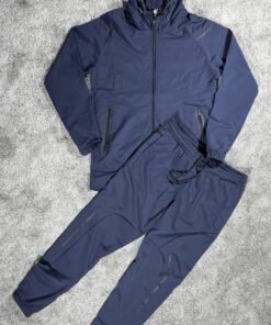 XS(2)-S(1)-M(1)-L(2)-XL(1)